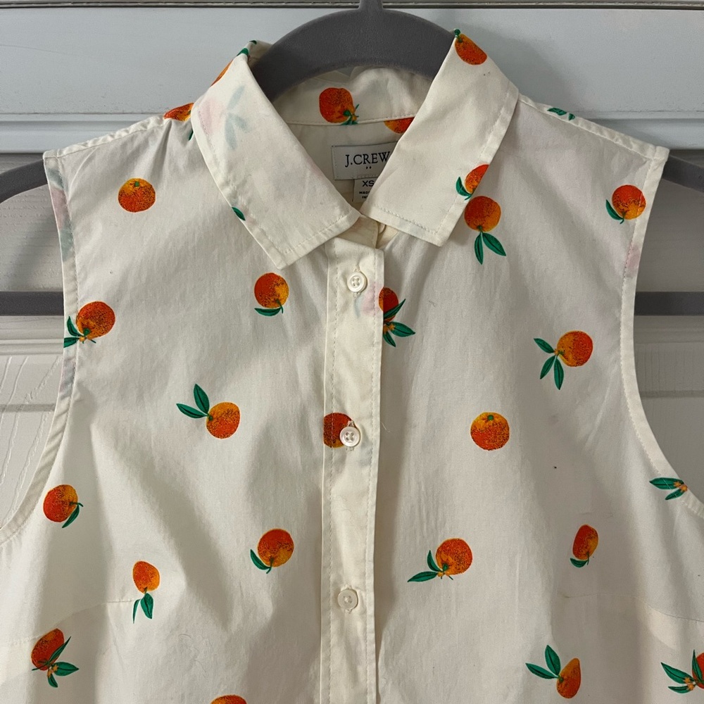 Collared button down tank